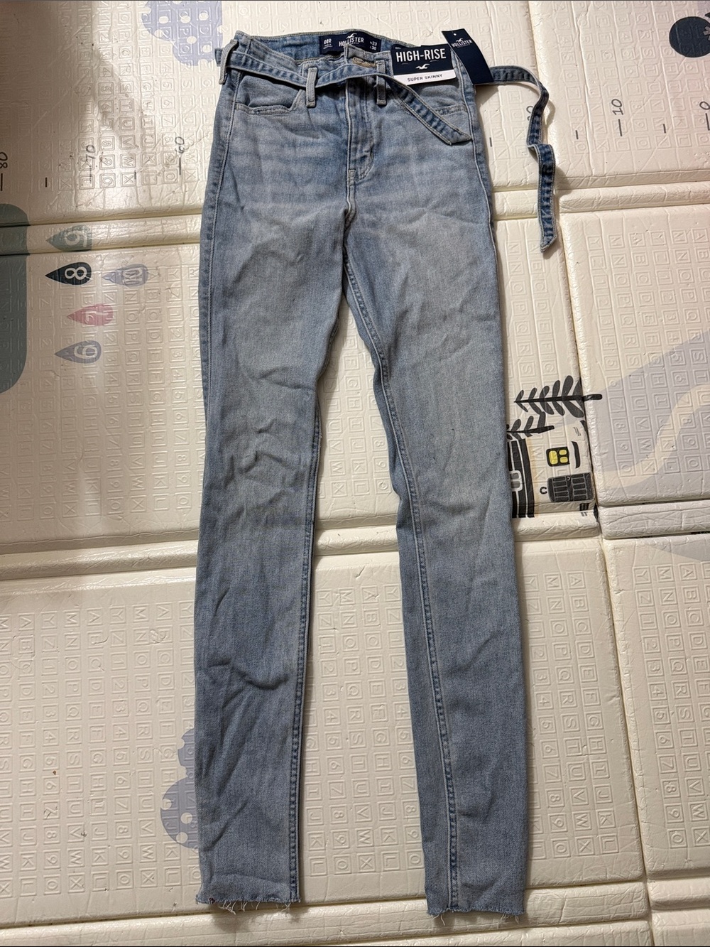 Hollister High-Rise Light Blue Slim Jeans